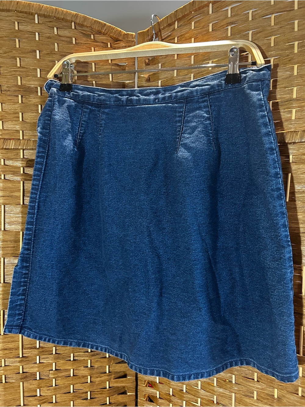 Van Heusen Denim Skort Size 12 Embroidered Floral Side Zip Cotton Blue Casual - Picture 4 of 6